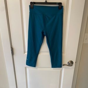 Under Armour workout capris -activewear